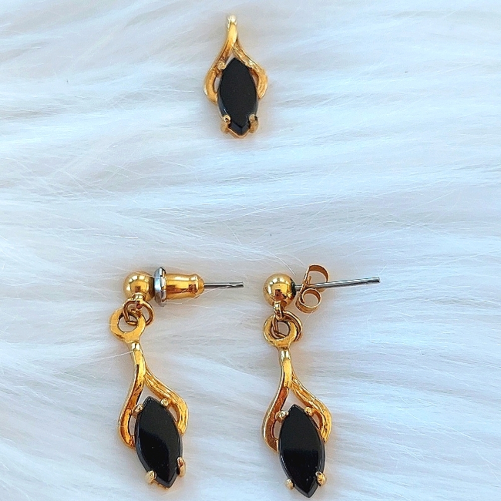 BLACK STONE SET - Picture 3 of 4